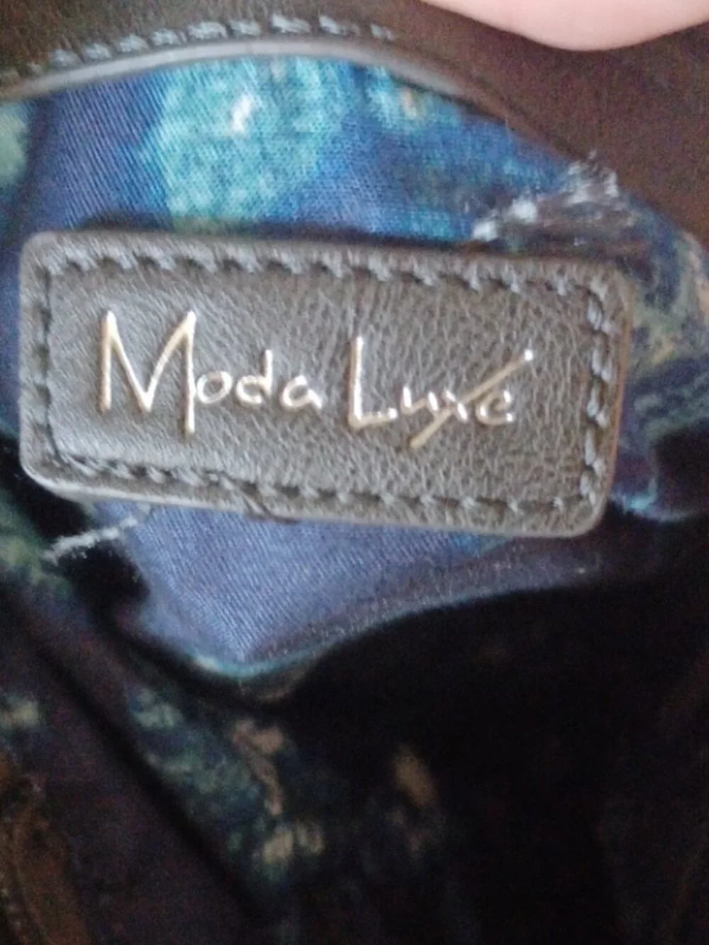 Moda Luxe Like New Grey Crossbody Adj 2 Straps lined Tote w/feet